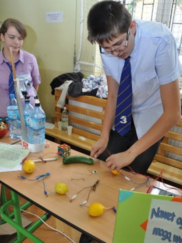 Festiwal Nauki w Zespole Szkolno-Przedszkolnym w Młoszowej 02.06.2012