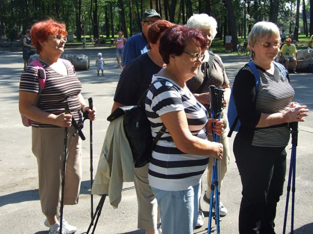 CHEŁMEK. Spacer w dobrym towarzystwie