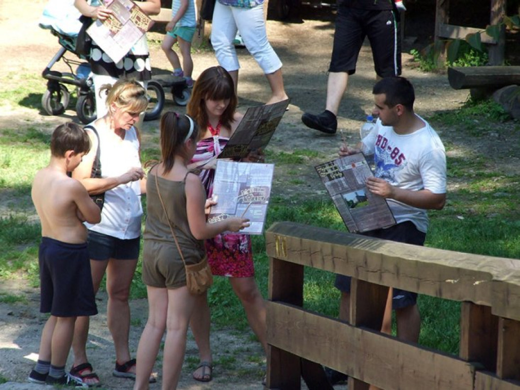 WYGIEŁZÓW. Odkrywali tajemnice zamku