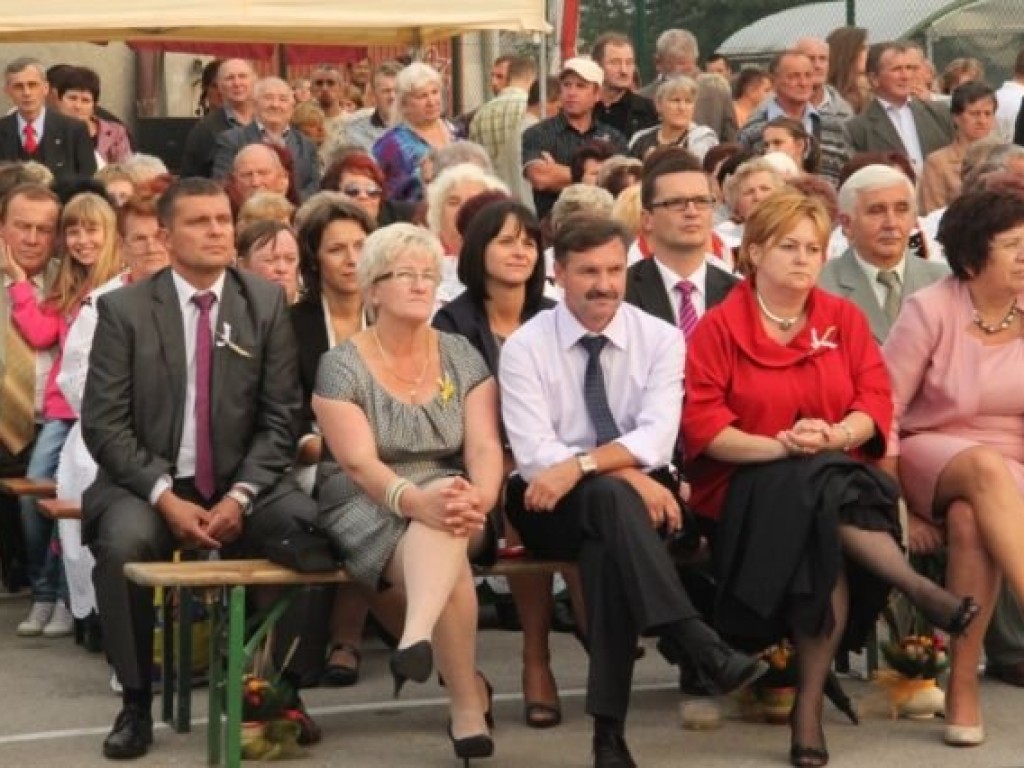 Gminne dożynki w Pogorzycach i Żarkach 2.09.2012