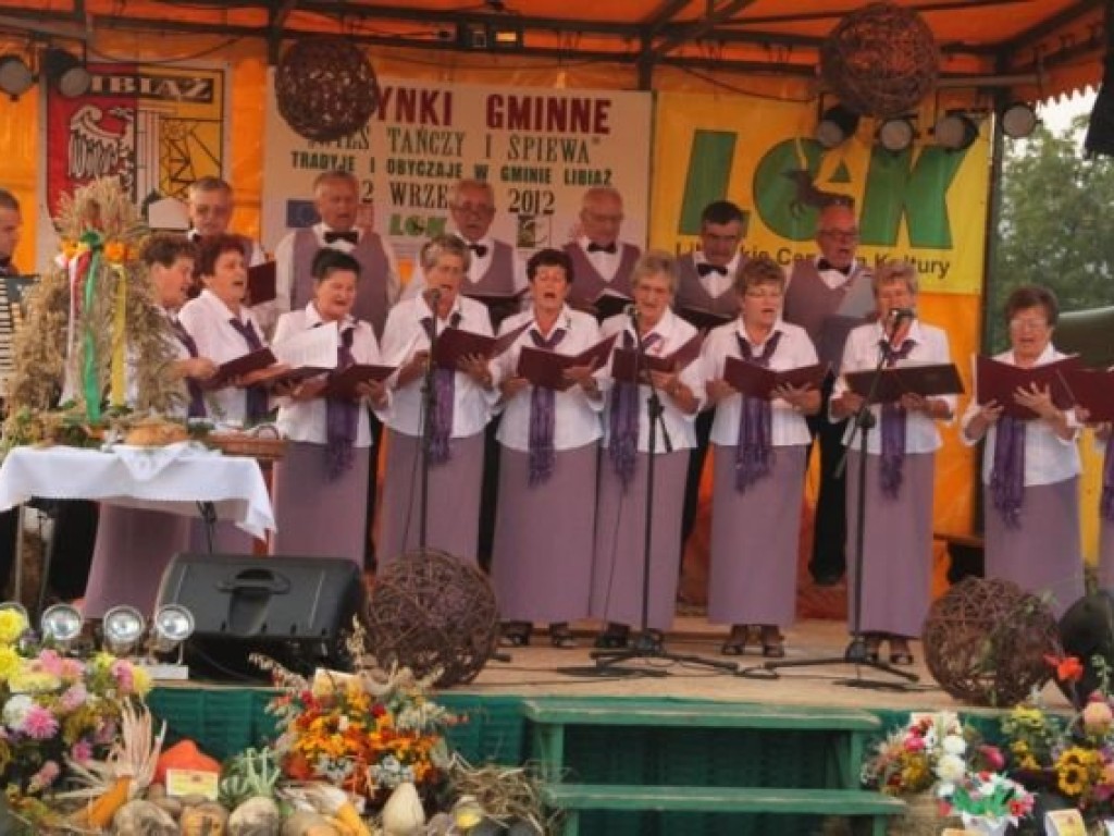 Gminne dożynki w Pogorzycach i Żarkach 2.09.2012