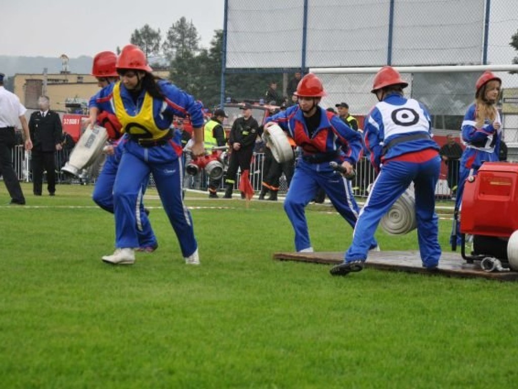 Zawody pożarnicze powiatu krakowskiego w Krzeszowicach 1.09.2012