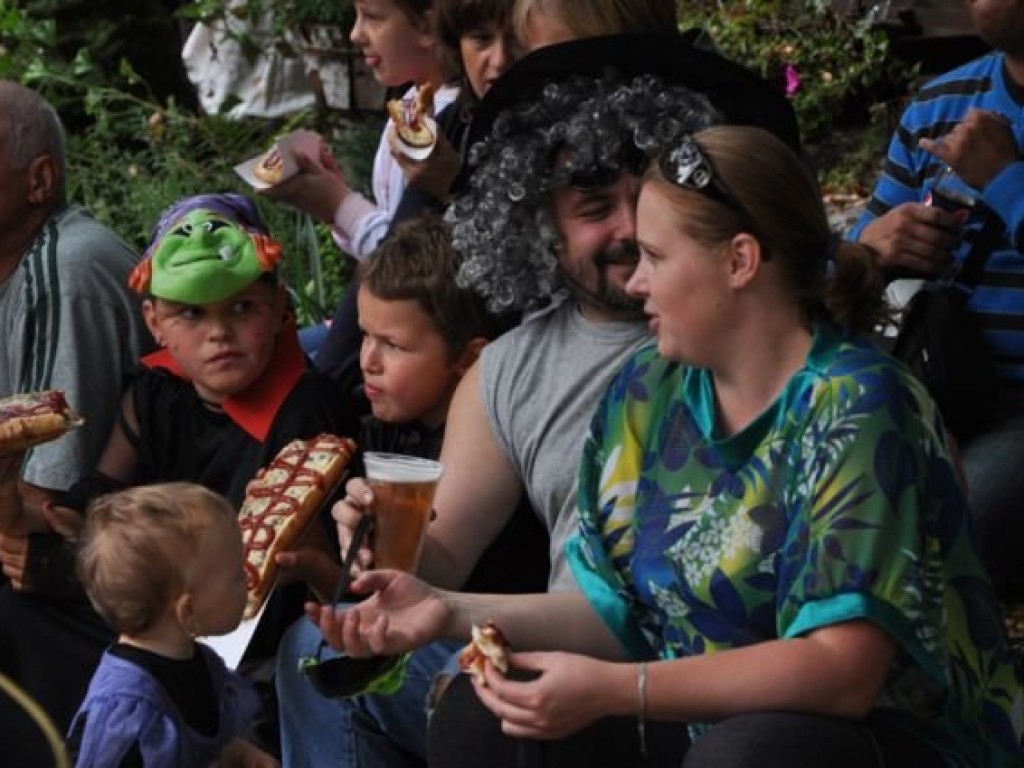 VIII Zlot Wiedźm i Czarownic w Wygiełzowie – 2.09.2012