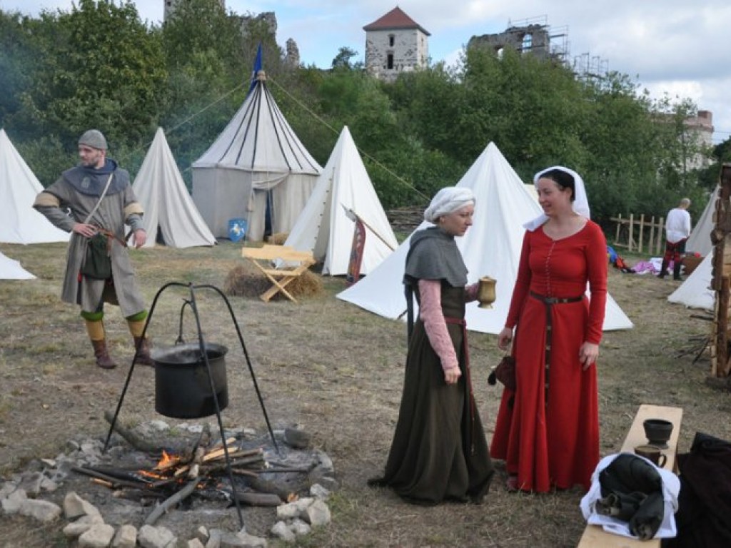 Rycerze u podnóża Tenczyna 08.09.2012