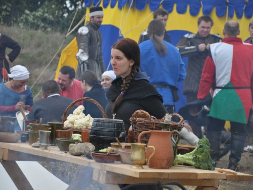 Rycerze u podnóża Tenczyna 08.09.2012