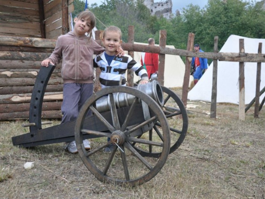 Rycerze u podnóża Tenczyna 08.09.2012