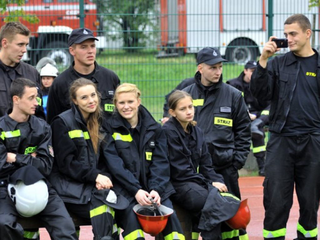 CHRZANÓW. Płeć piękna walczyła równie zaciekle
