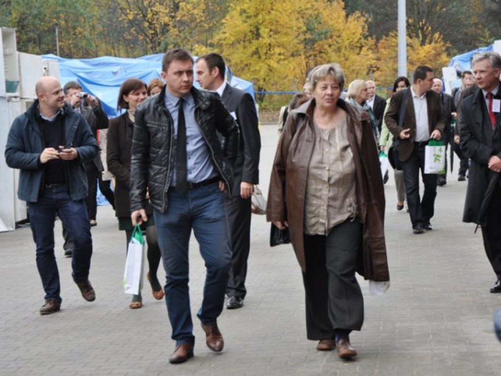 Otwarcie zakładu przetwarzania zużytego sprzętu RTV i AGD w Bolęcinie 23.10.2012