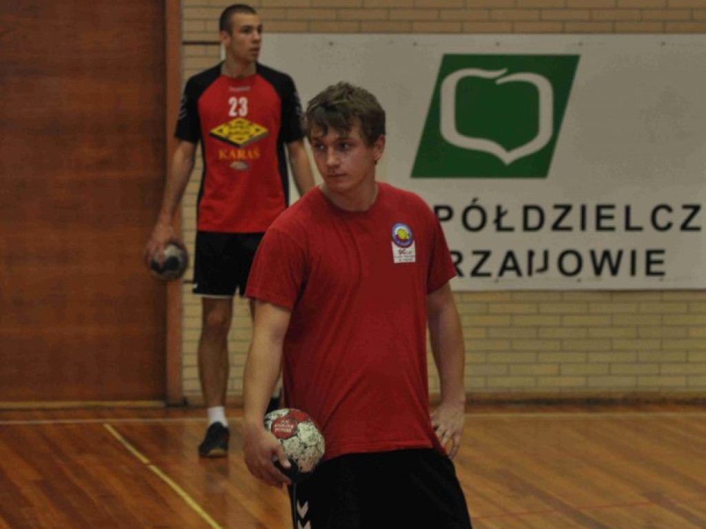PIŁKA RĘCZNA. Derby dla Chrzanowa