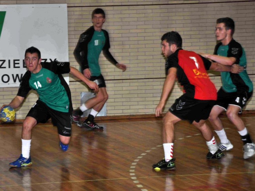 PIŁKA RĘCZNA. Derby dla Chrzanowa