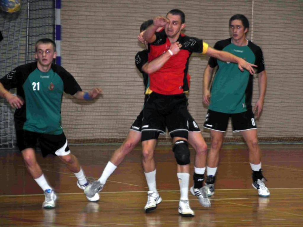 PIŁKA RĘCZNA. Derby dla Chrzanowa