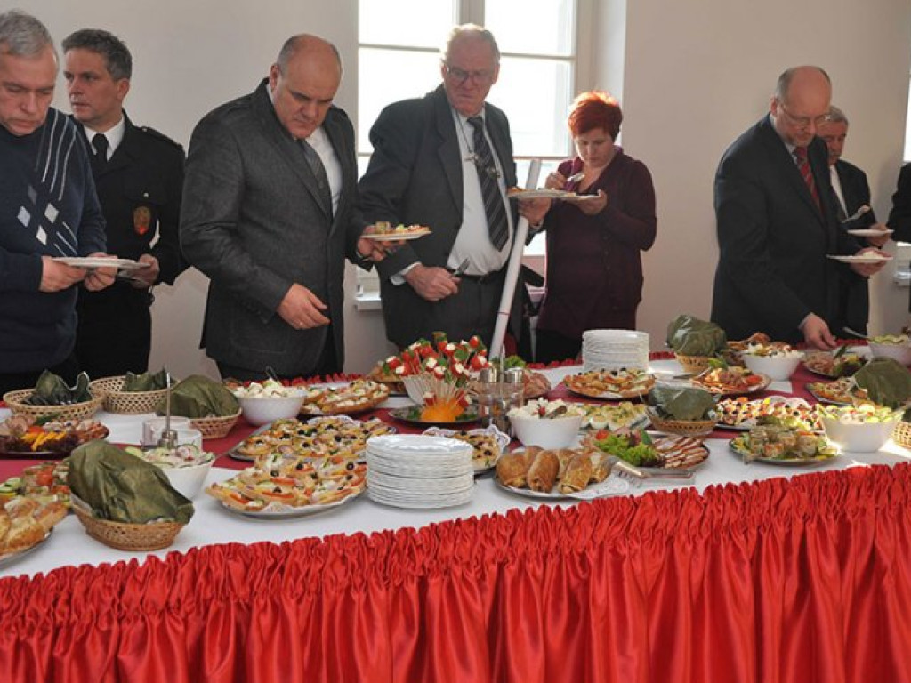 KRZESZOWICE. Dworzec musi zacząć żyć