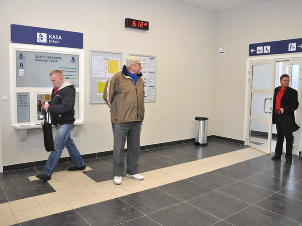 KRZESZOWICE. Dworzec musi zacząć żyć