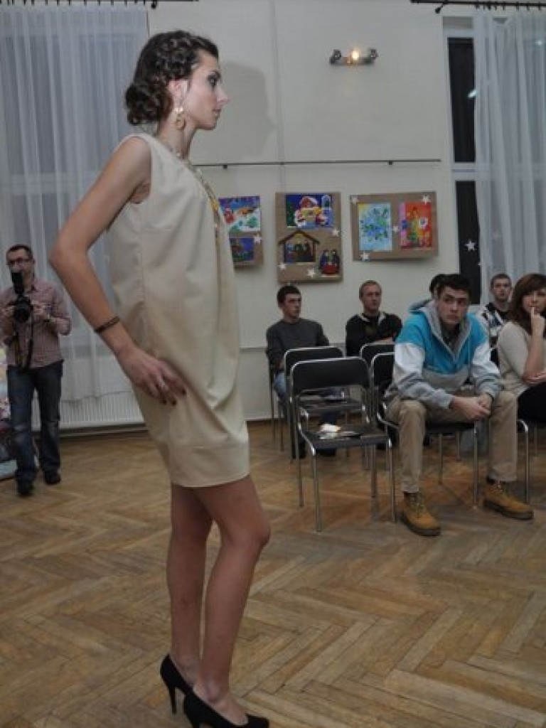 Pokaz mody Sylwii Olaszewskiej z Trzebini 15.12.2012