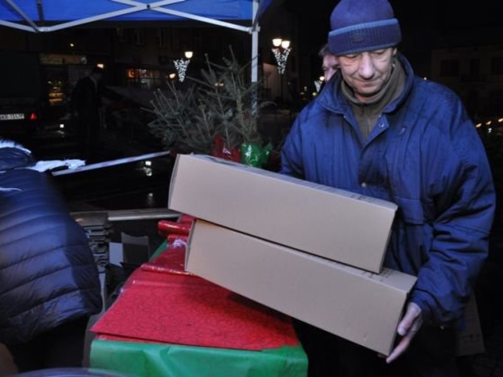 Wigilia na trzebińskim Rynku 15.12.2012