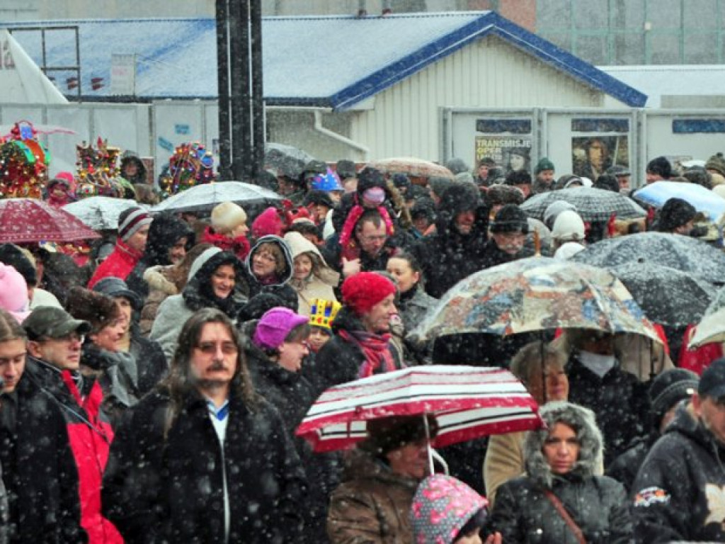 CHRZANÓW. Trzej Królowie na ulicach miasta (wideo)