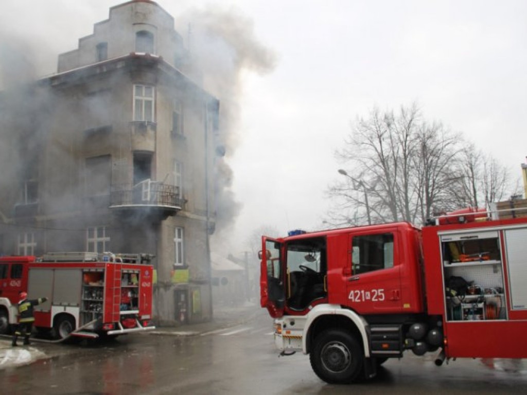 Pożar kamienicy przy ul. 3 Maja w Chrzanowie - 10.01.2013 r.