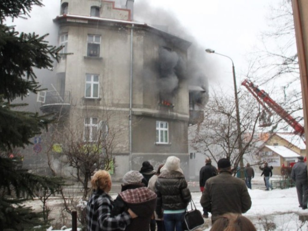 Pożar kamienicy przy ul. 3 Maja w Chrzanowie - 10.01.2013 r.