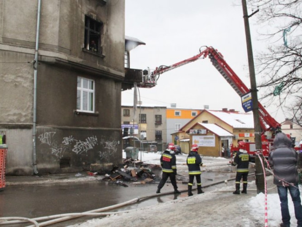 Pożar kamienicy przy ul. 3 Maja w Chrzanowie - 10.01.2013 r.