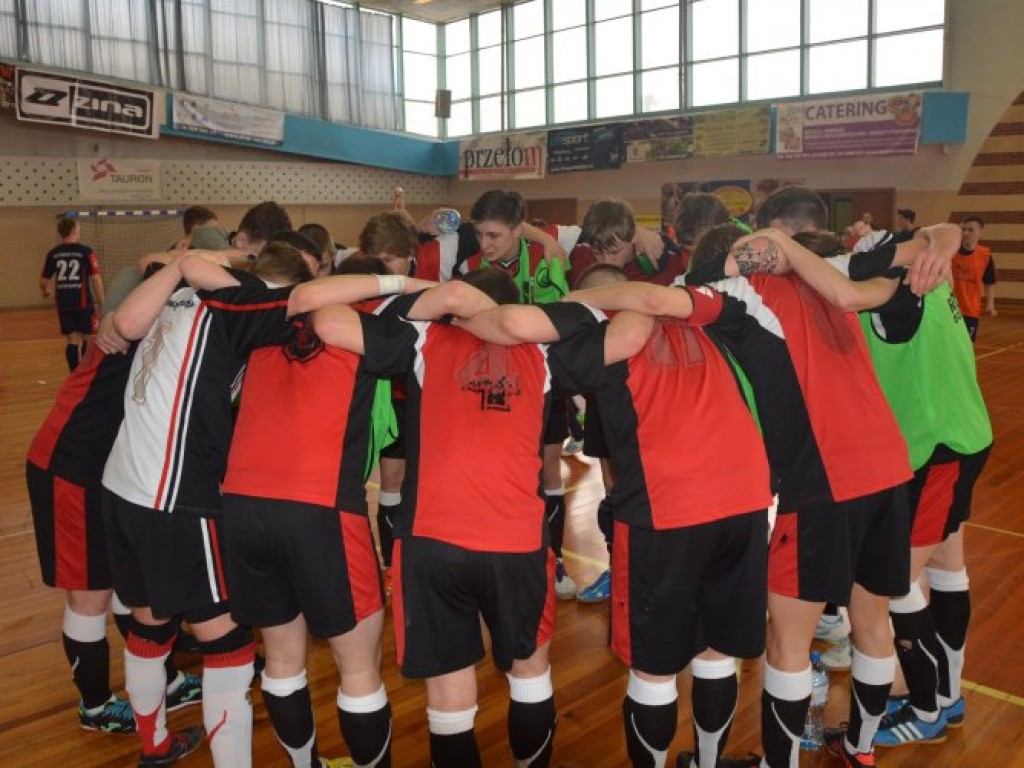 Młodzieżowe Mistrzostwa Polski U-18 w futsalu Chrzanów, 22-24.03.2013 r.