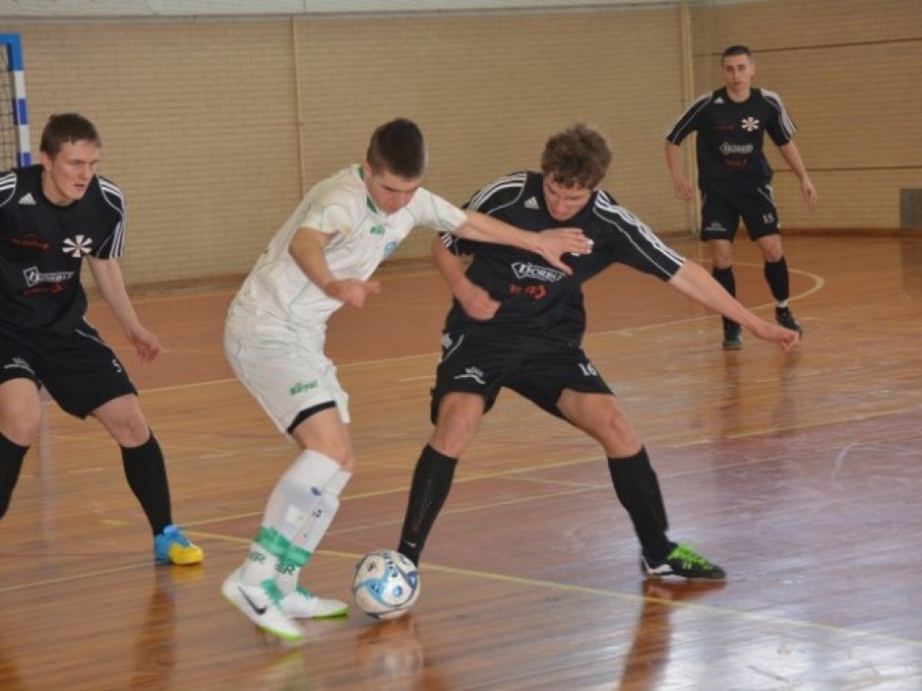 Młodzieżowe Mistrzostwa Polski U-18 w futsalu Chrzanów, 22-24.03.2013 r.