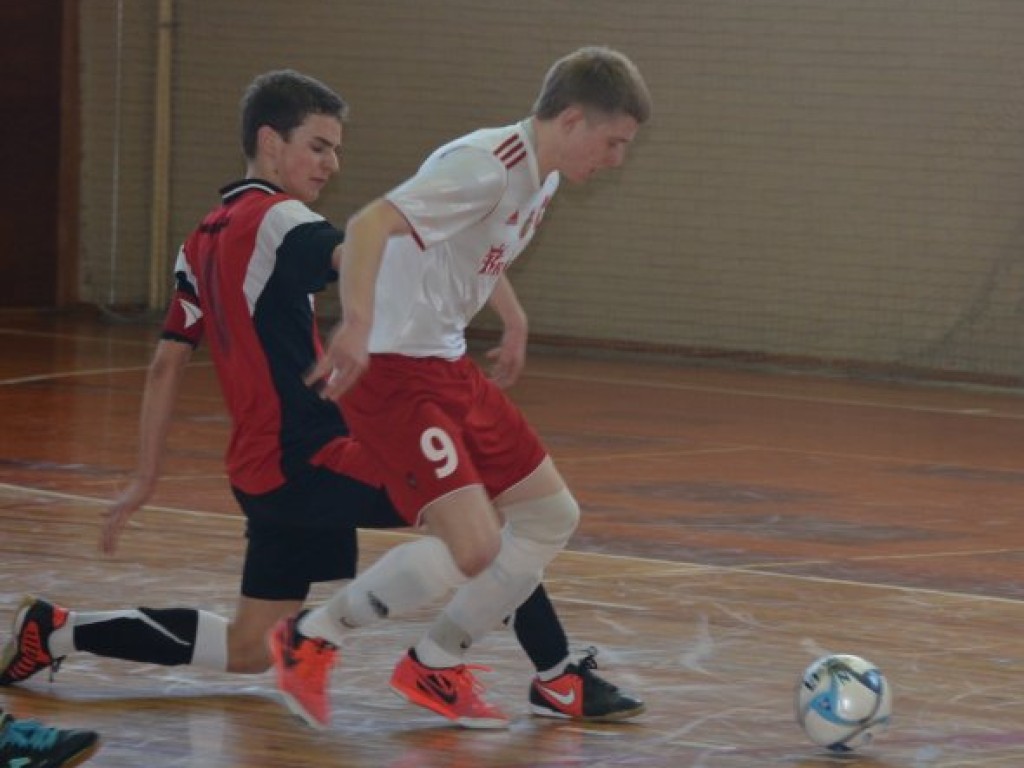 Młodzieżowe Mistrzostwa Polski U-18 w futsalu Chrzanów, 22-24.03.2013 r.