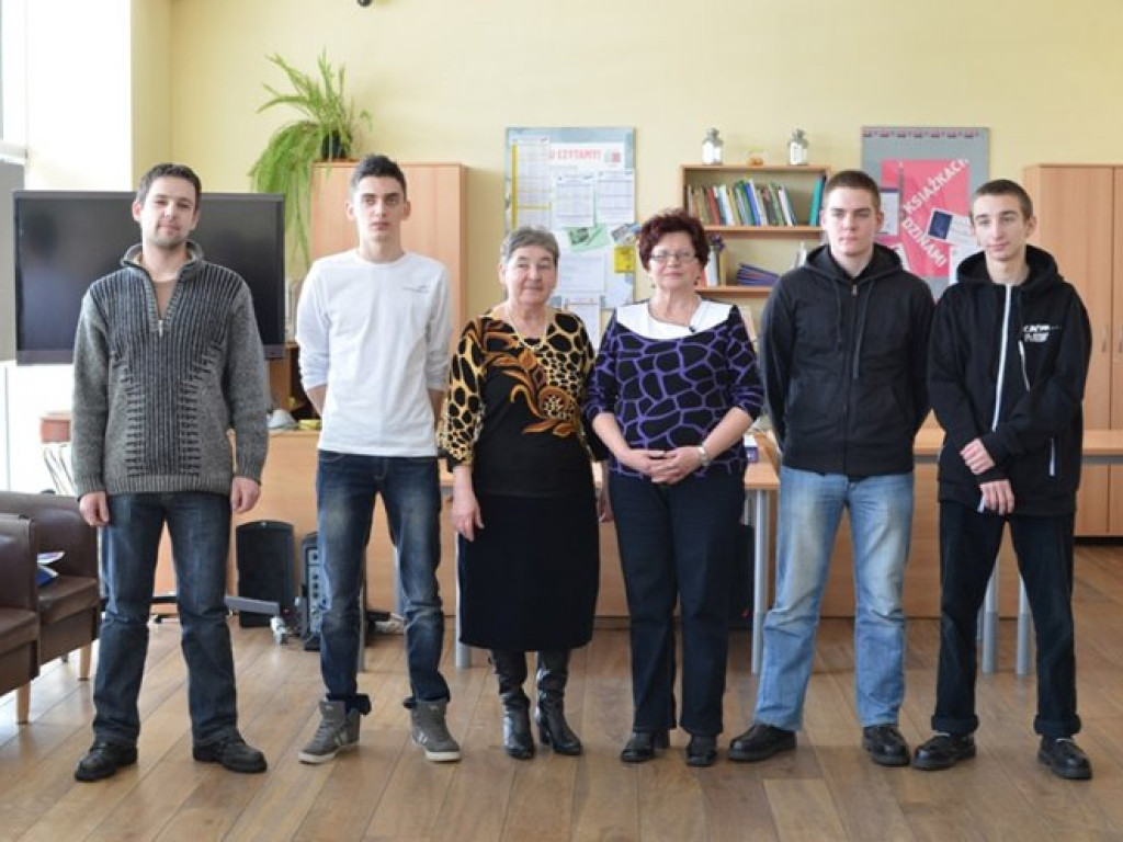 CHRZANÓW. I Turniej Chłopskiej Szkoły Biznesu w bibliotece