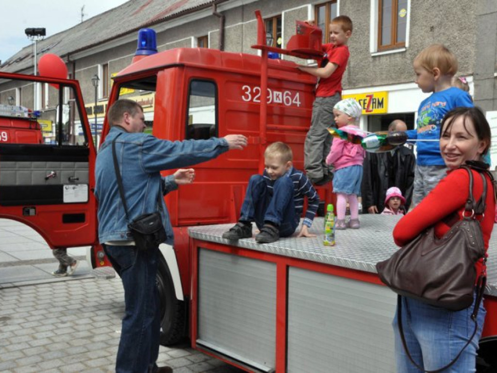 KRZESZOWICE. Całe miasto się bawiło