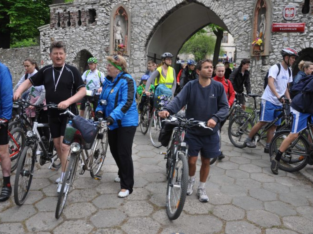 KRAKÓW-MŁOSZOWA. Rekordowa liczba rowerzystów na rajdzie