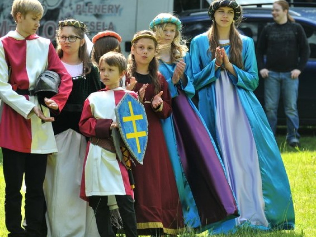 II Średniowieczny Jarmark Mikołajski w Chrzanowie Kościelcu 26.05.2013