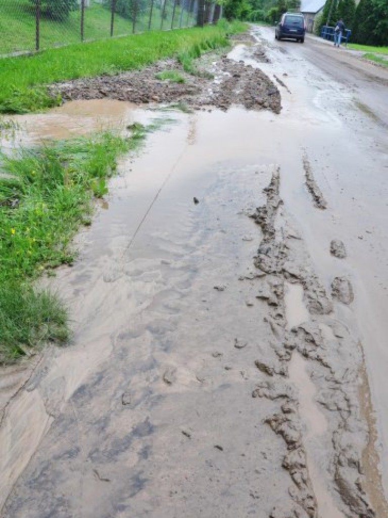 Zniszczenia po ulewnych deszczach - 4.06.2013 r.