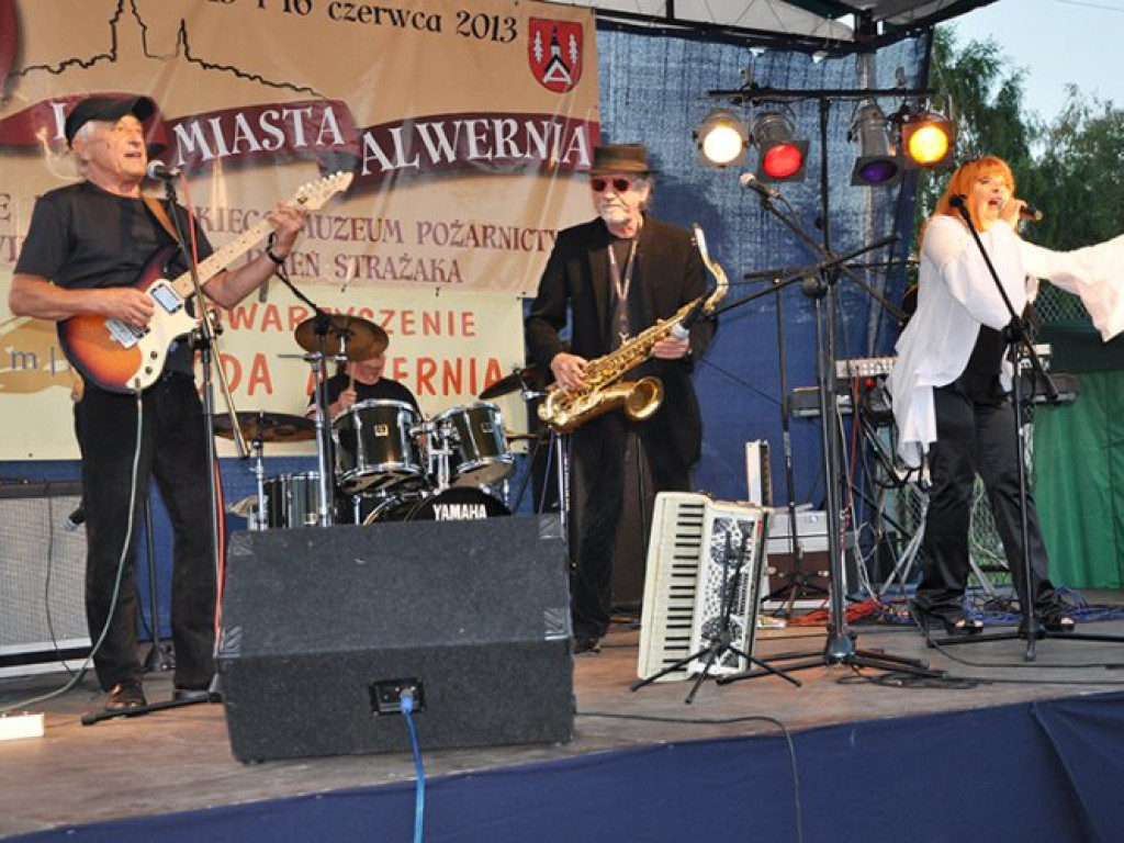 ALWERNIA. Miasto ma 20 lat (zdjęcia)