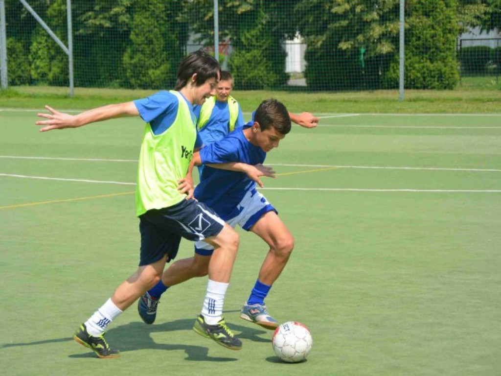 1. kolejka Kuliński Group Wakacyjnej Ligi Futsalu w Chrzanowie 10-12.07.2013 r.