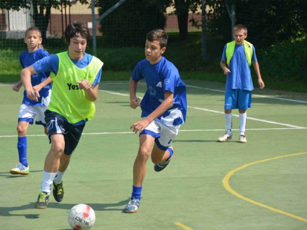 1. kolejka Kuliński Group Wakacyjnej Ligi Futsalu w Chrzanowie 10-12.07.2013 r.