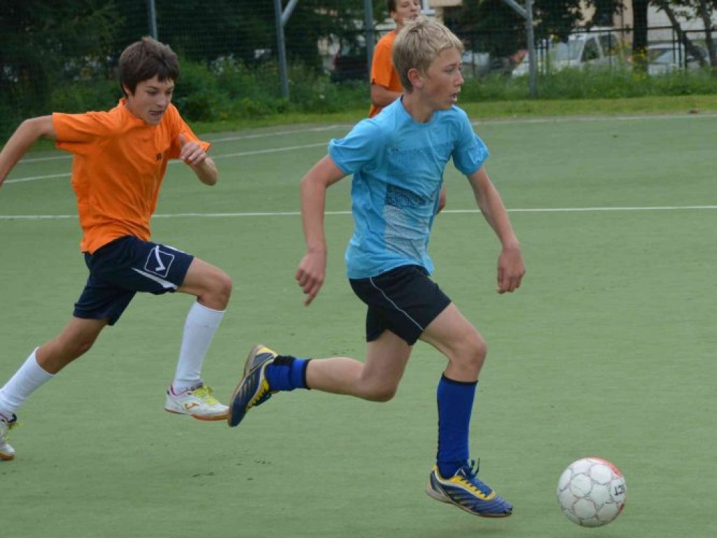 1. kolejka Kuliński Group Wakacyjnej Ligi Futsalu w Chrzanowie 10-12.07.2013 r.