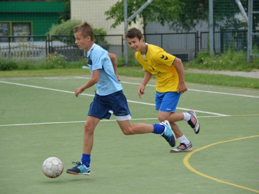 1. kolejka Kuliński Group Wakacyjnej Ligi Futsalu w Chrzanowie 10-12.07.2013 r.