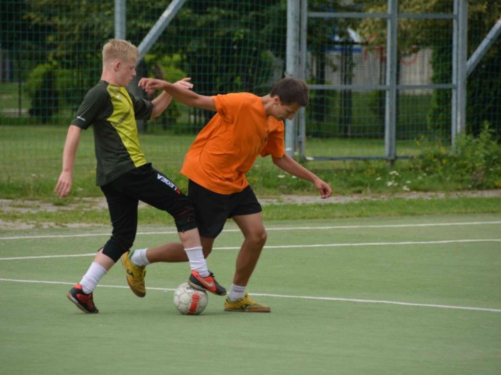 1. kolejka Kuliński Group Wakacyjnej Ligi Futsalu w Chrzanowie 10-12.07.2013 r.