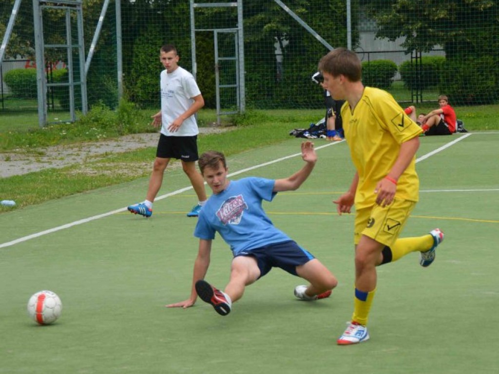 1. kolejka Kuliński Group Wakacyjnej Ligi Futsalu w Chrzanowie 10-12.07.2013 r.