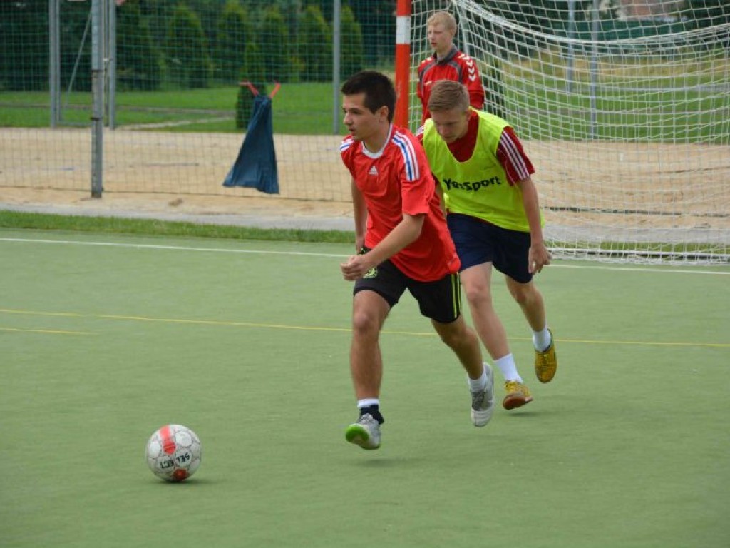 1. kolejka Kuliński Group Wakacyjnej Ligi Futsalu w Chrzanowie 10-12.07.2013 r.