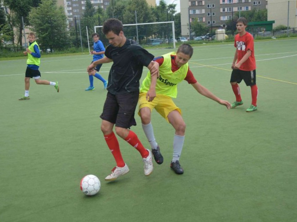 1. kolejka Kuliński Group Wakacyjnej Ligi Futsalu w Chrzanowie 10-12.07.2013 r.