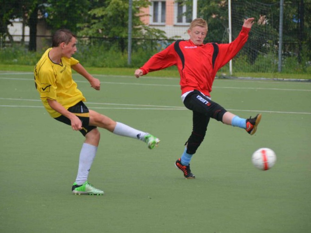 1. kolejka Kuliński Group Wakacyjnej Ligi Futsalu w Chrzanowie 10-12.07.2013 r.