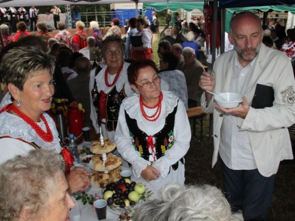Powiatowy Piknik Seniora w Karniowicach 10.08.2013 r.