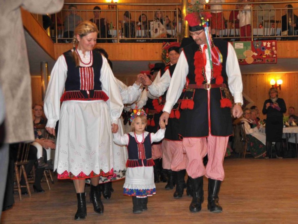 Jubileusz 75-lecia KGW w Dulowej, 10-lecia zespołu folklorystycznego Dulowiacy i 30-lecia pracy twórczej Haliny Dudy - 16.11.2013 r.