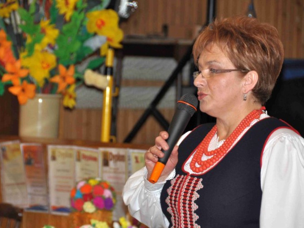 Jubileusz 75-lecia KGW w Dulowej, 10-lecia zespołu folklorystycznego Dulowiacy i 30-lecia pracy twórczej Haliny Dudy - 16.11.2013 r.