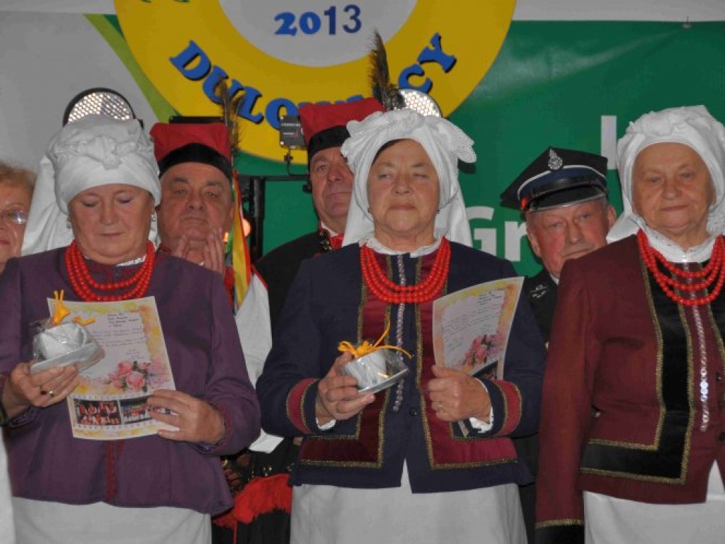Jubileusz 75-lecia KGW w Dulowej, 10-lecia zespołu folklorystycznego Dulowiacy i 30-lecia pracy twórczej Haliny Dudy - 16.11.2013 r.