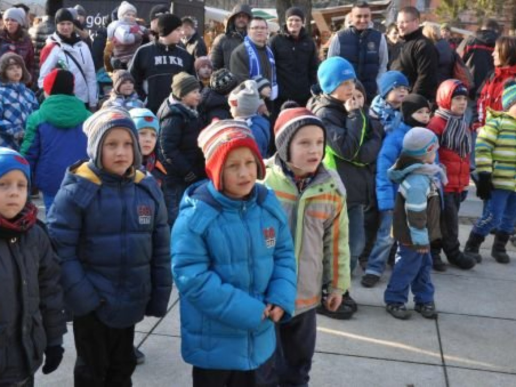 KRZESZOWICE. Żywa szopka na Jarmarku Tradycji i Rękodzieła