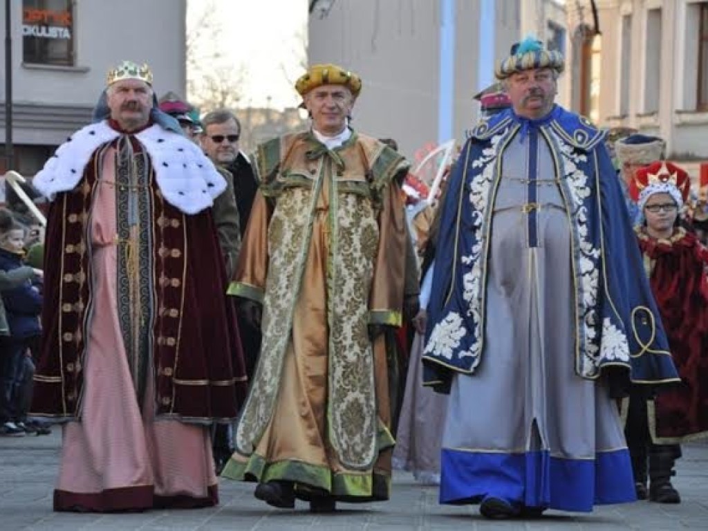 Trzej królowie i jasełka w Chrzanowie - 6.01.2014 r.