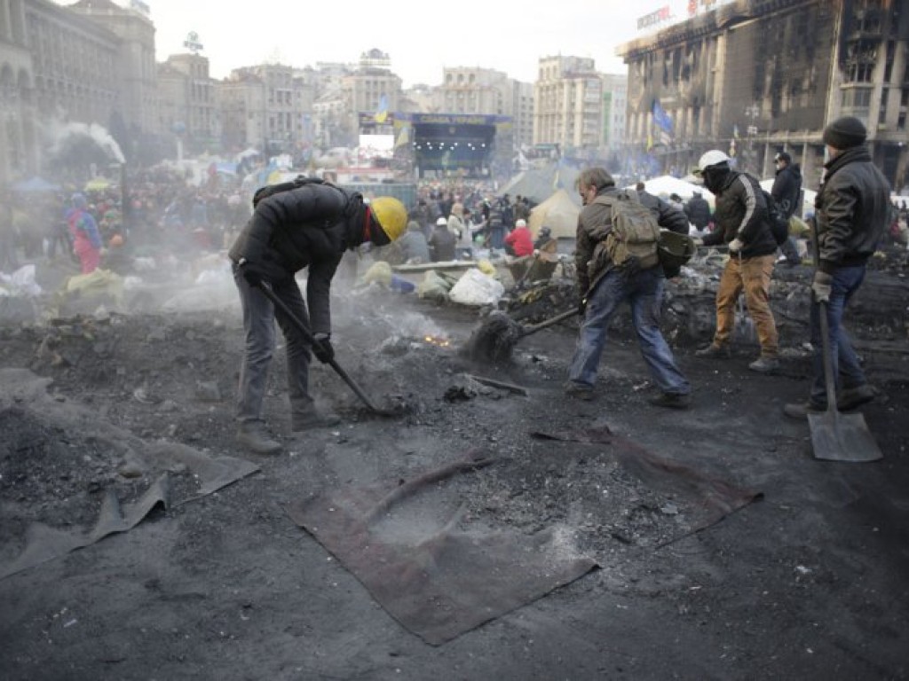 Obrońcy Majdanu i krwawy czwartek - 20.02.2014 r. - w Kijowie