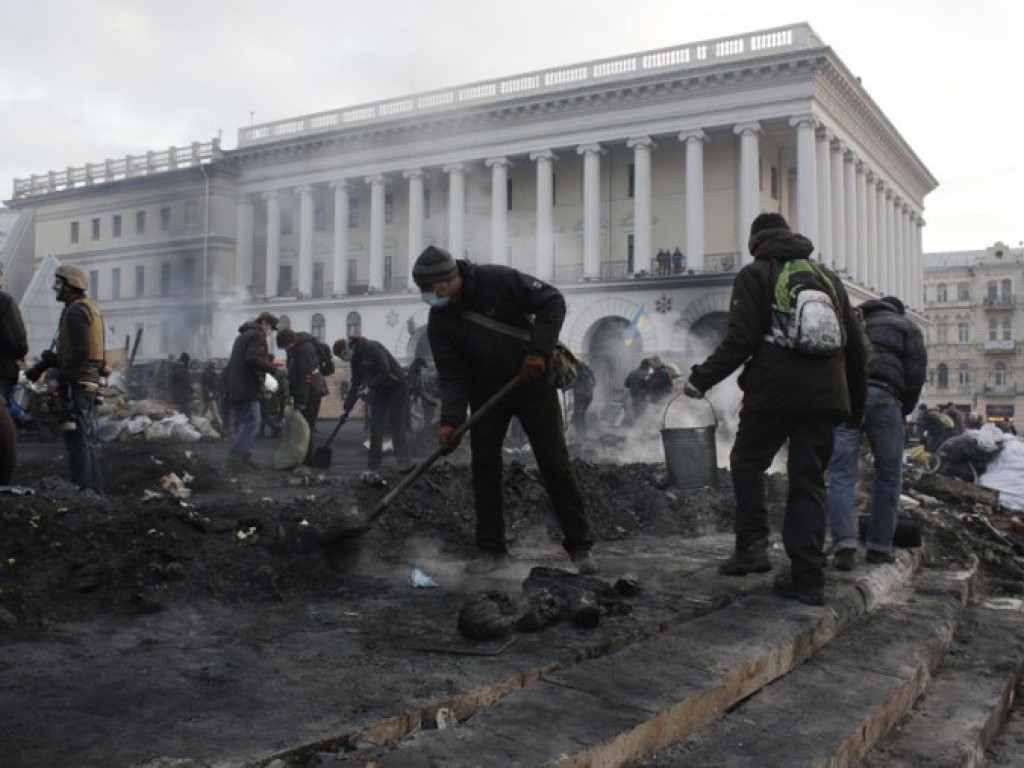 Obrońcy Majdanu i krwawy czwartek - 20.02.2014 r. - w Kijowie