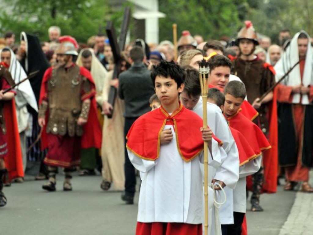 Droga Krzyżowa w Alwerni – 18.04.2014 r.